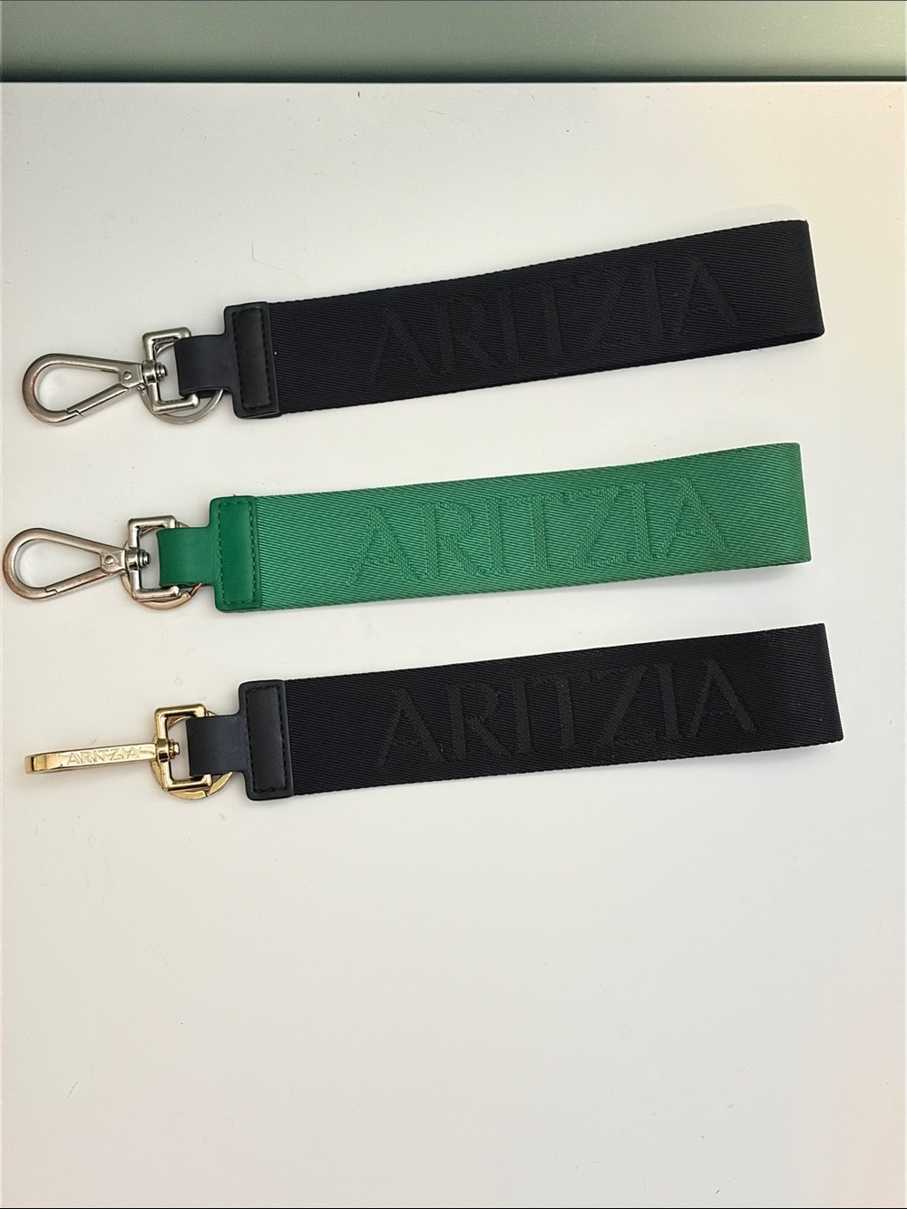 Aritzia Black and Green Always Found Keychains